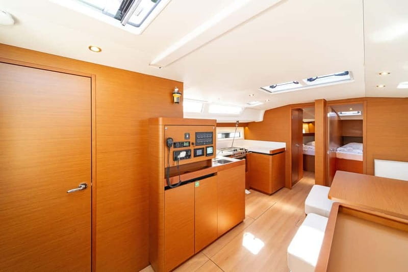 Luxury Sailing Cruise in Agios Nikolaos: Half-Day & Full-Day - Crossing Mirabello Bay in About an Hour