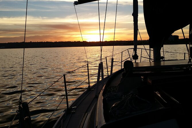 Luxury Sailing Tour of San Diego's Bay and Coastal Waterways - Morning, afternoon, or evening?