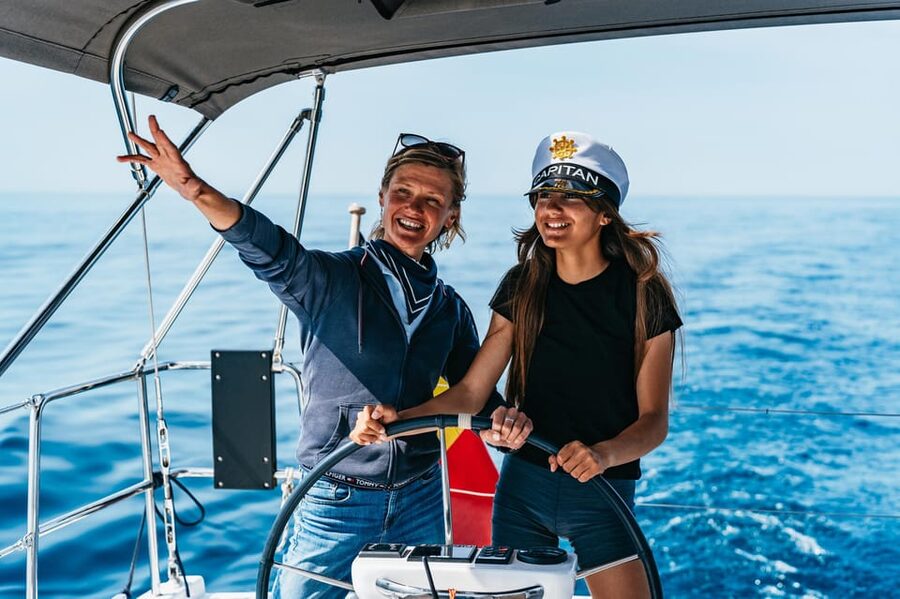 Mallorca: Midday or Sunset Sailing with Snacks and Open Bar - Food, Cava, and the Open Bar