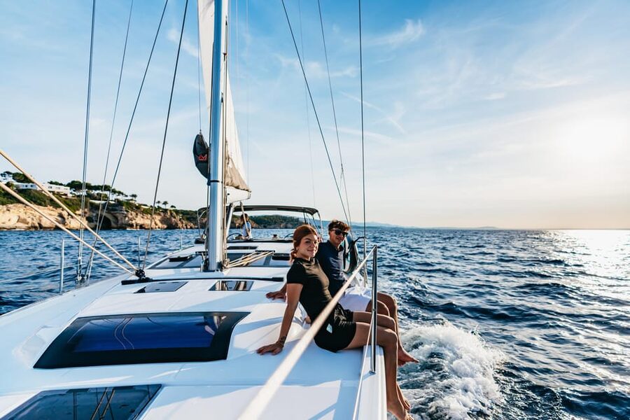 Mallorca: Midday or Sunset Sailing with Snacks and Open Bar - What the Price Means at $82