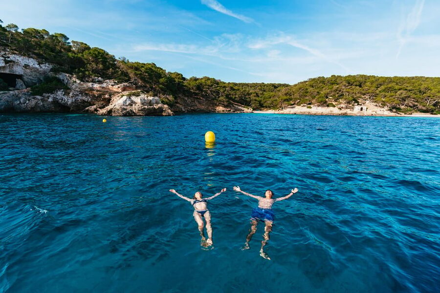 Mallorca: Midday or Sunset Sailing with Snacks and Open Bar - Who Will Enjoy This Most