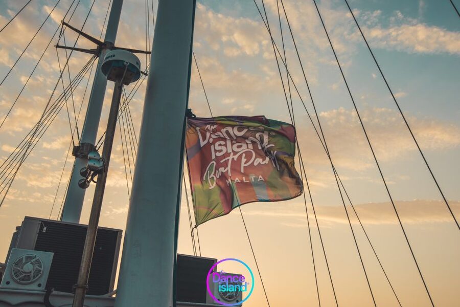 Malta: Sailboat Party with an Open Bar, Snack, and Swimming - The open bar and included food