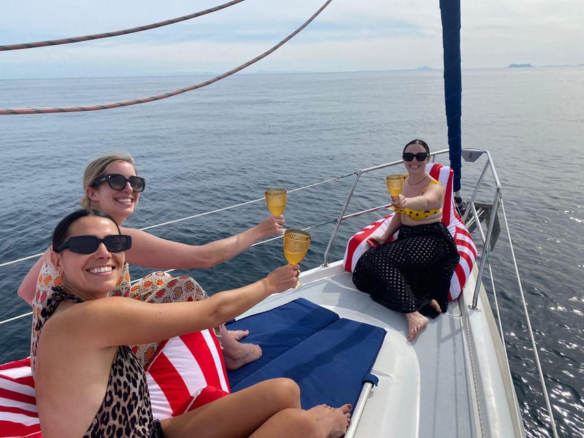 Marbella, Port Banus : SAILING Tour on Private Sailing Boat - Leaving Puerto Banús from Gate Pier 3