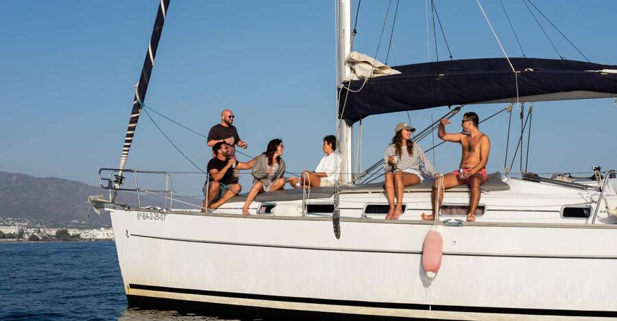 Marbella: Sailing & Dolphin Watching with Snacks and Drinks - Sailing along the Marbella coast
