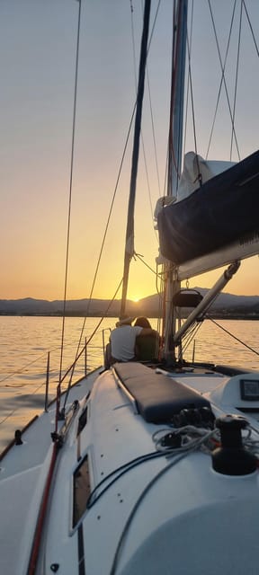 Marbella: sunset sailboat trip Drinks-Snacks,2 hour - Miguel’s warm, practical hosting