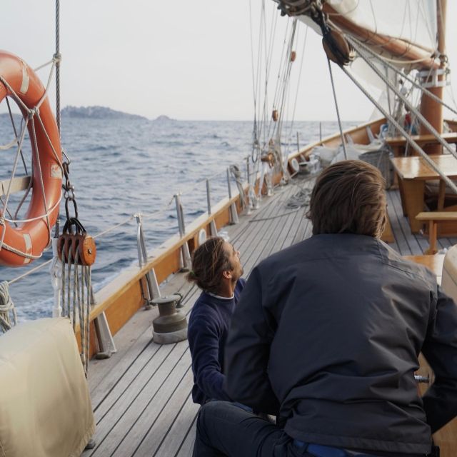 Marseille : Afternoon sailing trip - Marseille’s monuments from the water