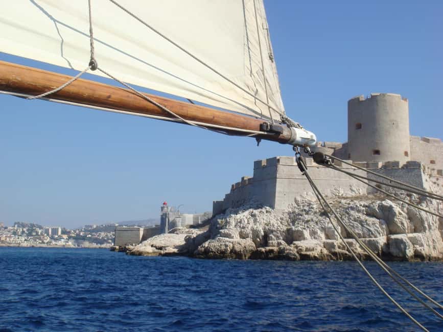 Marseille: Château d'If and Frioul Calanques Sailing Cruise - Key points to know before boarding