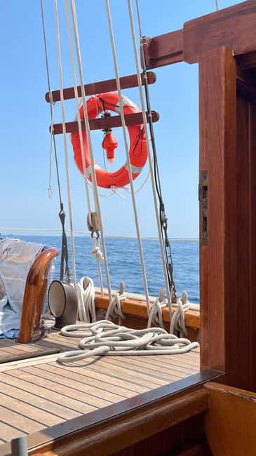 Marseille: Day sailing in the heart of the Calanques with organic lunch and wine - The first hour: Château d’If and the Frioul archipelago
