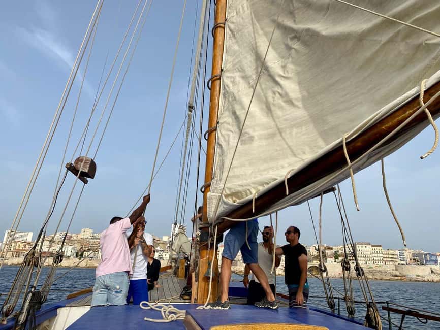 Marseille: Sailing cruise in the calanques, lunch and wine - Is the $159 price good value?