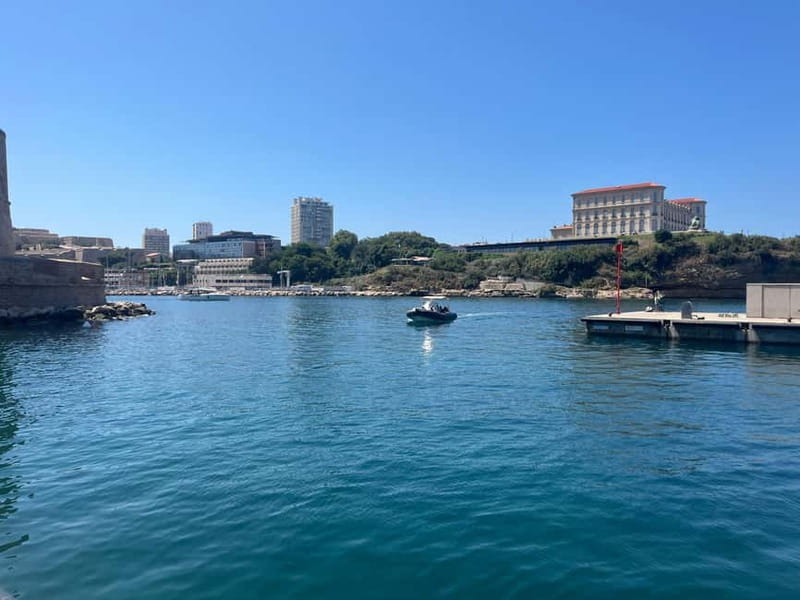 Marseille: Set sail for the Château d'If and the Frioul Islands - How the boat ride feels