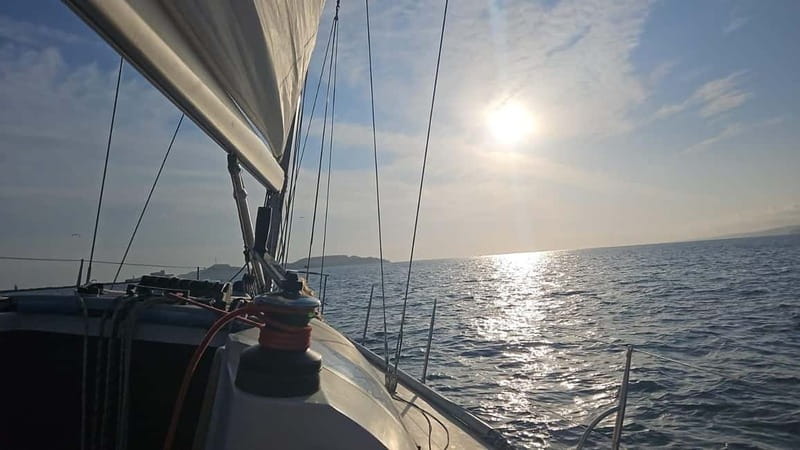 Marseille: Sunset Sailboat Trip - The southern harbor, cliffs, and wild coves