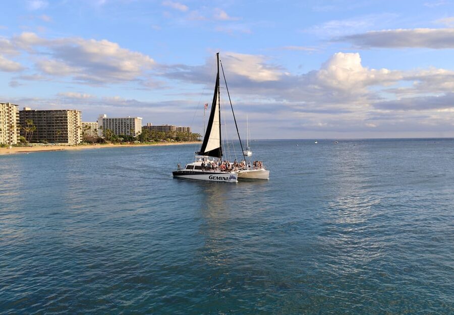 Maui: 2 Hour Sunset Dinner Sail with Open Bar and Appetizers - The Two-Hour Route and the View
