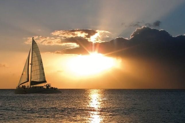 Maui: Ma'alaea Catamaran Sunset Sail with Appetizers - Key points to know before sailing