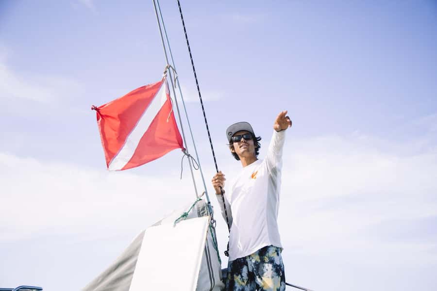 Maui: Midday Sail with the Whales Māʻalaea Harbor - What the Two-Hour Trip Feels Like