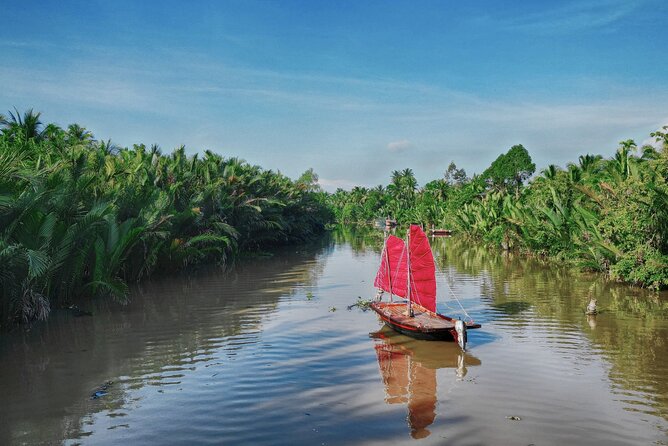 Mekong Zigzag Full Day tour: Scooter, Sailboat, Food (HCM-BenTre) - What the $89 price really covers