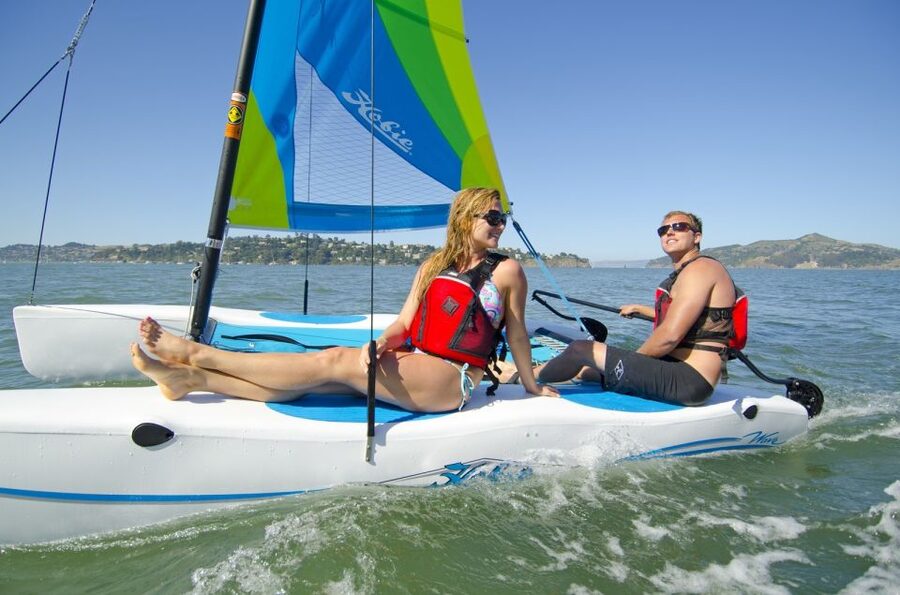 Miami: Hobie Cat Sailing - Arriving at the Beach Entrance