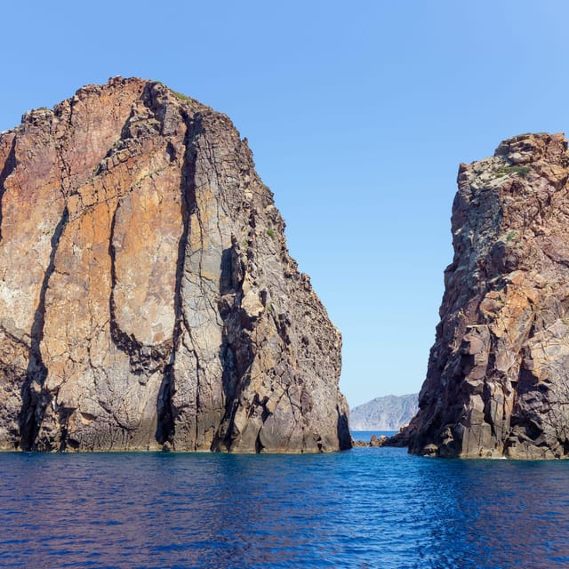 Milos: Kleftiko Semi Private Sailing Cruise with Lunch - Kleftiko, Milos’s famous pirate cove