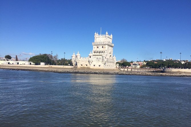 Morning Sailing Tour in Tagus River from Lisbon - The Discoveries Monument and Lisbon’s waterfront