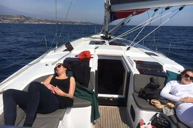 My sailing tour in Catania - Who will enjoy this Catania sailing day