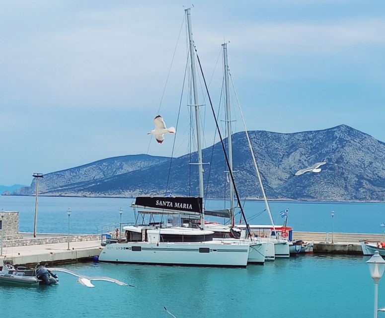 Naxos: Naxos Catamaran Sailing Cruise with Lunch and Drinks - Wind is the one real variable