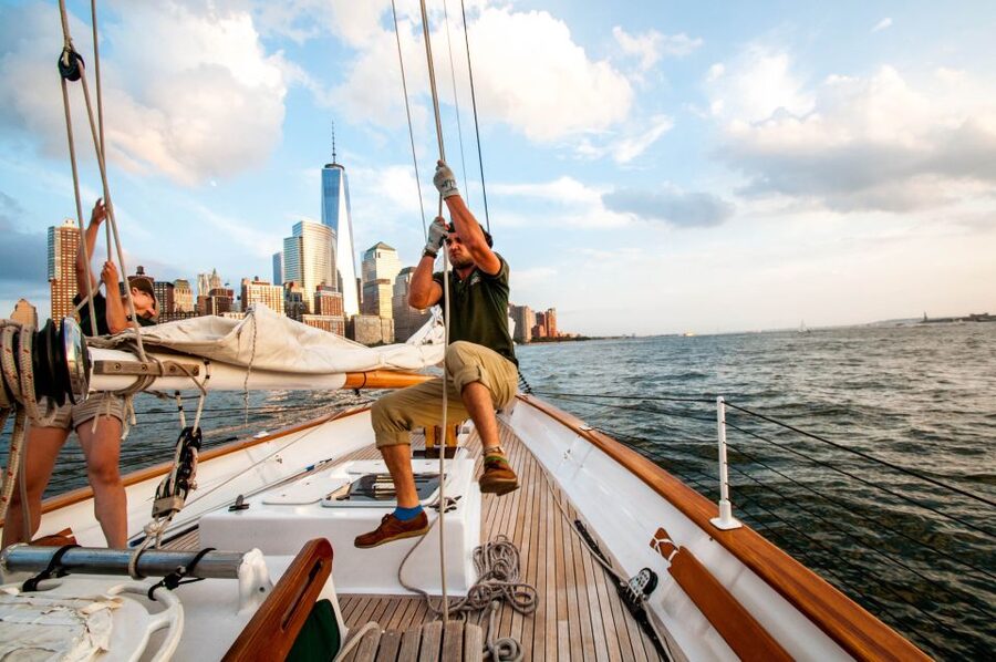 New York City: Sunset Sail Aboard a Schooner - The crew and the boat