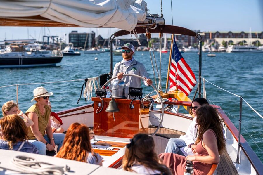 Newport: Day Sailing and Sightseeing Boat Tour on a Schooner - Why Schooner Adirondack changes the mood