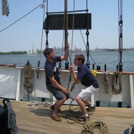 NYC: Statue of Liberty Day Sail with Onboard Bar - Governors Island and the return to Pier 17