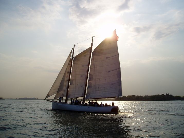 NYC: Sunset Sail Aboard Schooner Adirondack - Drinks, blankets, and the small comforts