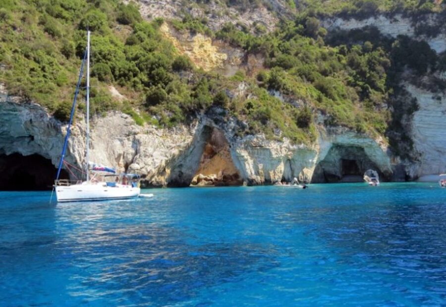Nydri: Full-Day Sailing Cruise with Swim Stops & Meal - The crew and the feel of the day
