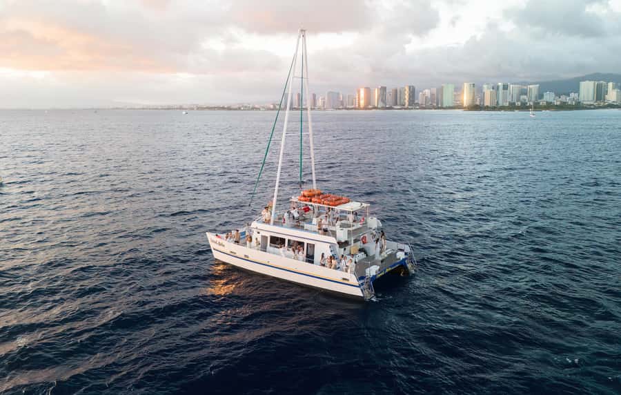 Oahu: Sunset Sail Cruise in Waikiki - Timing, weather, and cancellation details