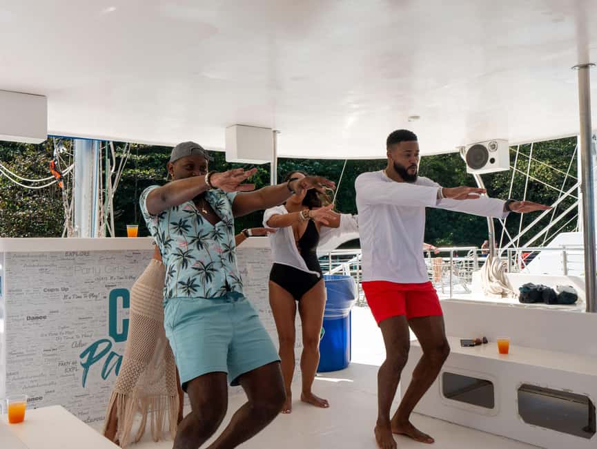 Ocho Rios: Catamaran Sail & Snorkel + Dunn's River Climb - Climbing the 600-foot Dunn’s River Falls
