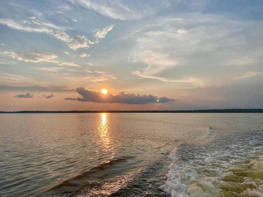 Orange Beach: Sunset Sailing Cruise Aboard The Cetacean - Why the Catamaran Design Matters