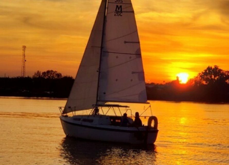 Orlando: Private Sunset Sailing Trip on Lake Fairview - Key details to know before you book