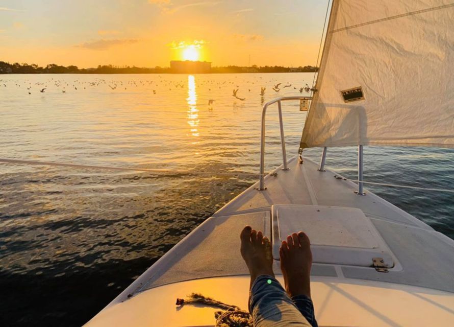 Orlando: Private Sunset Sailing Trip on Lake Fairview - Who should book this Lake Fairview sail?