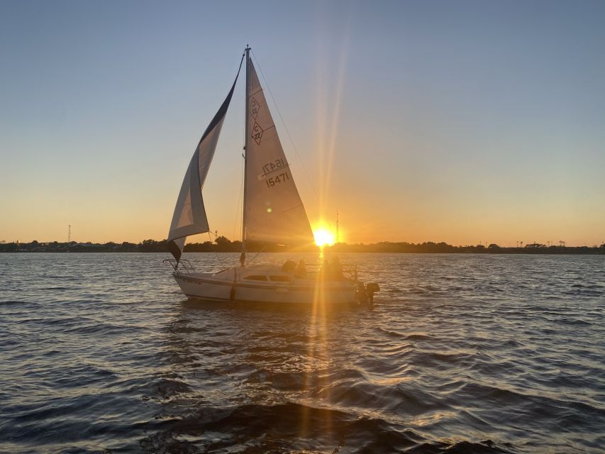 Orlando: Private Sunset Sailing Trip on Lake Fairview - Hands-on sailing or a quiet date night