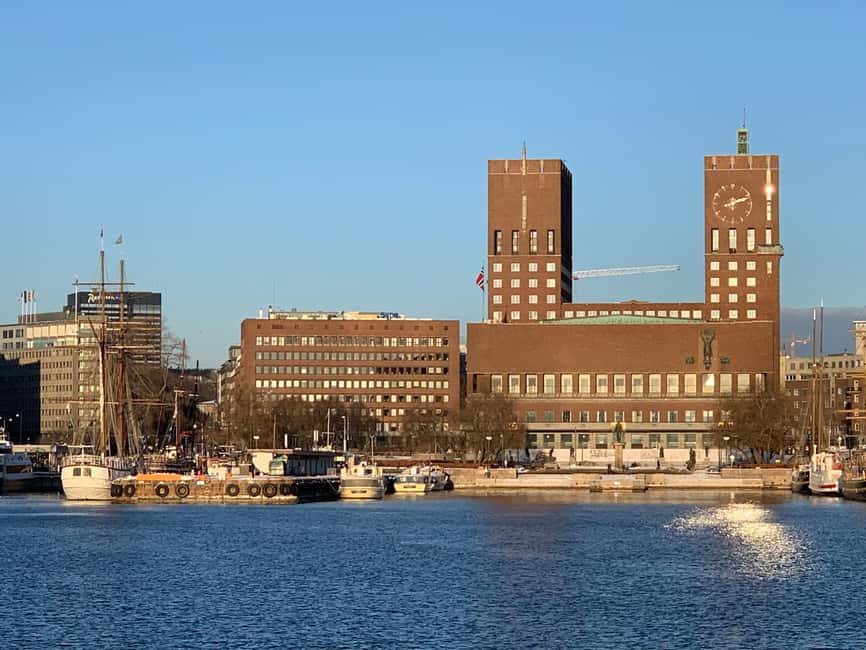 Oslo: Fjord Mini Cruise by Wooden Sailing Ship - Akershus Fortress and the Opera House from the water