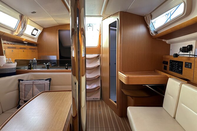 Oyster Bay Two Hour Sailing Experience - Sailing Historic Oyster Bay Harbor