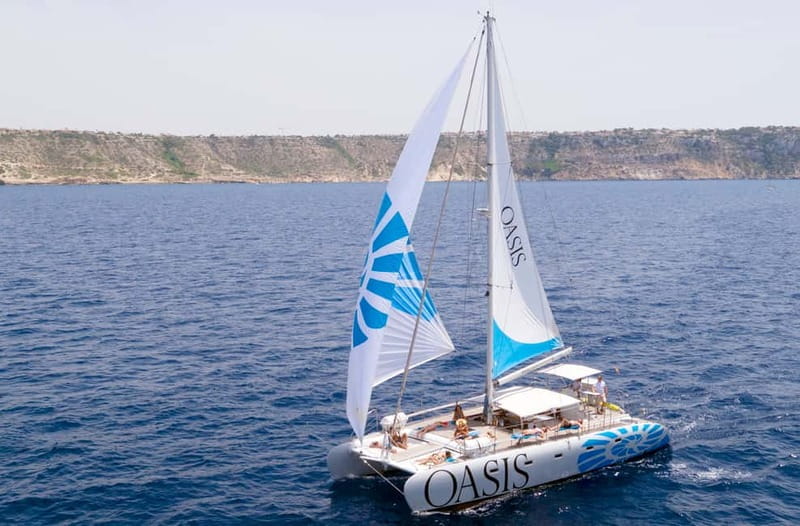 Palma de Mallorca: Deluxe Catamaran Sailing Tour with Meal - A more spacious way to see Palma from the sea