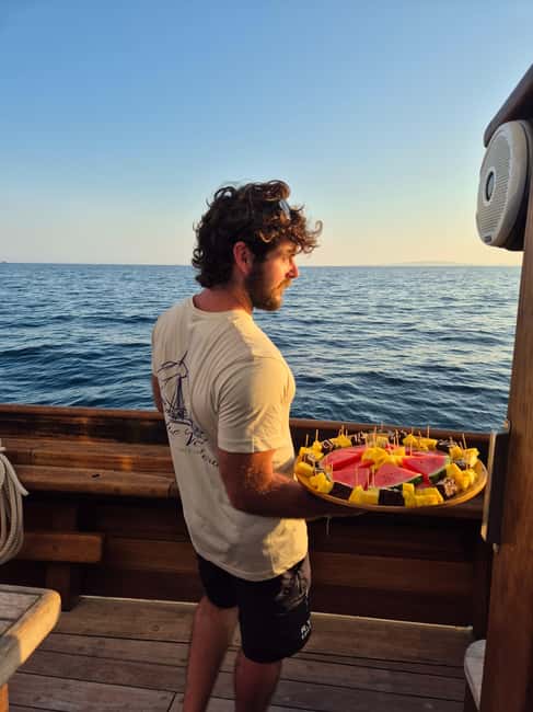 Palma de Mallorca: Wooden Sailboat; Food, Views & History - Why the Rafael Verdera makes this trip different
