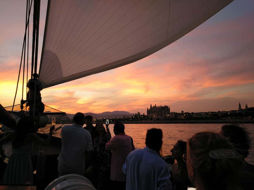 Palma de Mallorca: Wooden Sailboat; Food, Views & History - Who will enjoy this Palma boat trip most