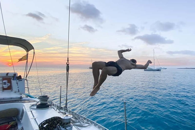 Palma: Private Half-Day Sailing Trip with Tapas & Drinks - Is $147 per person good value?