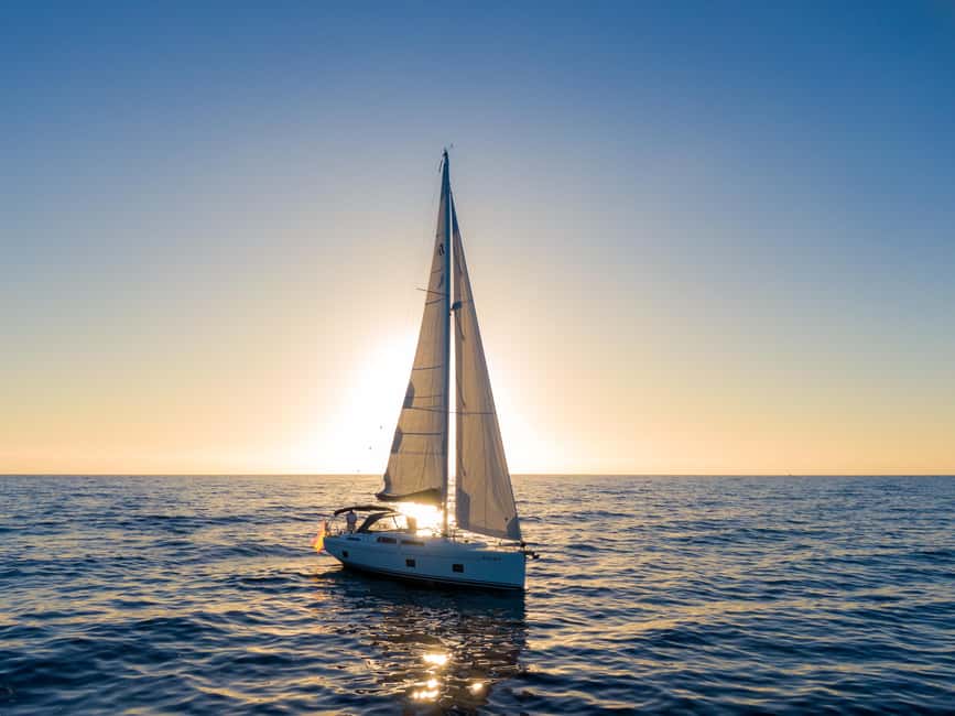 Pasito Blanco : Private sailing tour with food & drinks - Returning to Pasito Blanco
