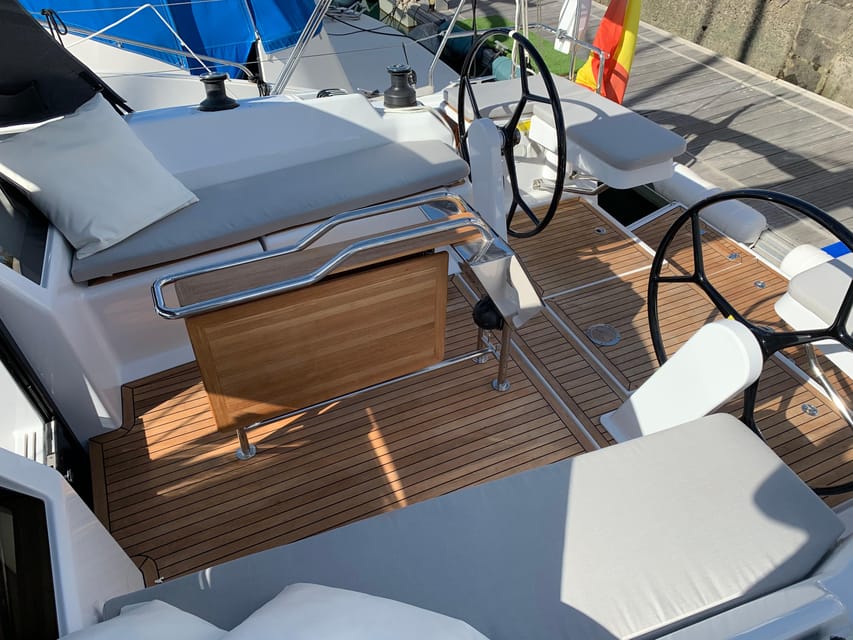 Pasito Blanco : Private sailing tour with food & drinks - What the $524 price means for a group of six