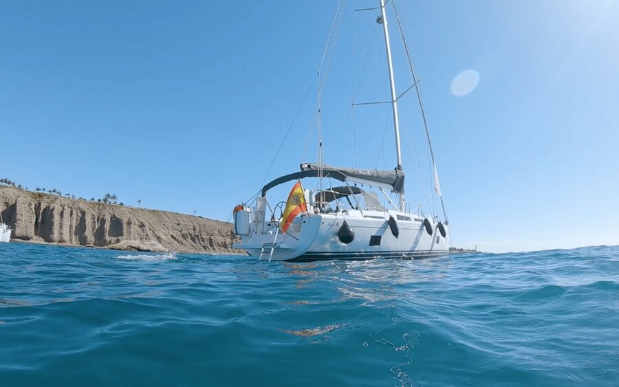 Pasito Blanco : Private sailing tour with food & drinks - Who should book, and who should skip it