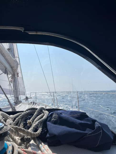 Peniche: Private 3-Hour Sailing Experience Along the Coast - Setting sail from Peniche Marina