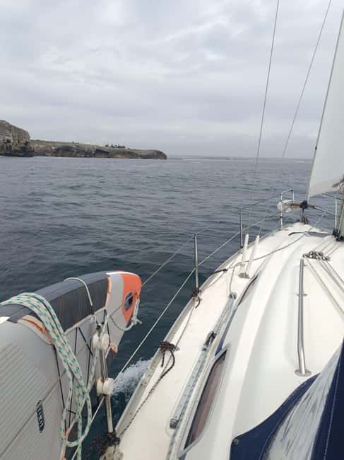 Peniche: Private 3-Hour Sailing Experience Along the Coast - Why the private format matters