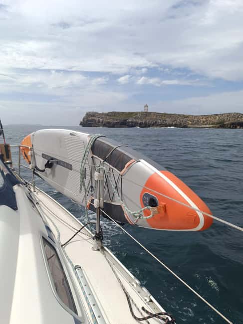 Peniche: Private 3-Hour Sailing Experience Along the Coast - The human side of the experience