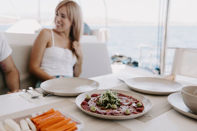 Platinum Sunset Sailing Tour - What you eat during the two-hour sail