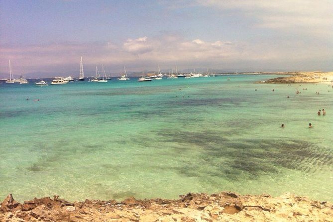Platja de Migjorn Sailboat Trip - Why this Formentera sailing day works best for a group