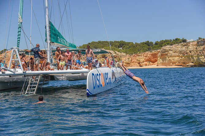 Portimao: Benagil Caves & Coastline - Catamaran - Praia da Marinha and two Algarve lighthouses